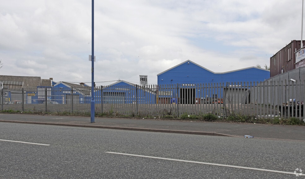 Leabrook Rd, Wednesbury for sale - Primary Photo - Image 1 of 1