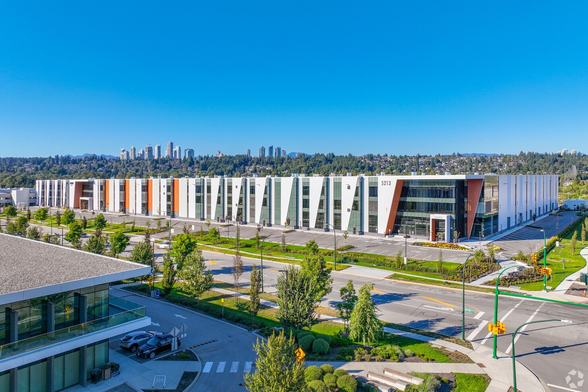 5213 N Fraser Way, Burnaby, BC for sale Primary Photo- Image 1 of 1