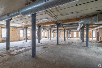 320 W Ohio St, Chicago, IL for lease Interior Photo- Image 1 of 3