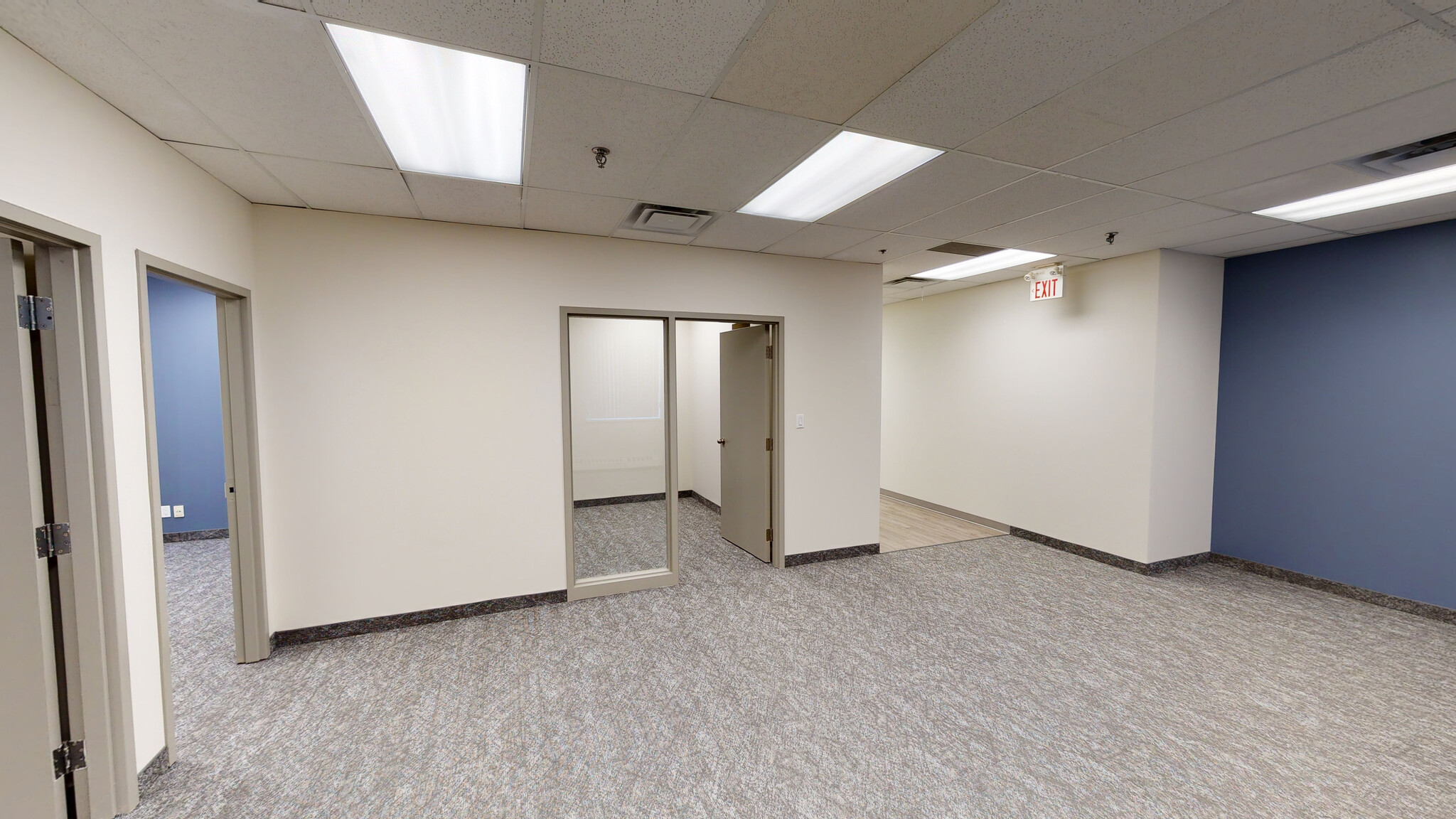 111 Peter St, Toronto, ON for lease Interior Photo- Image 1 of 13