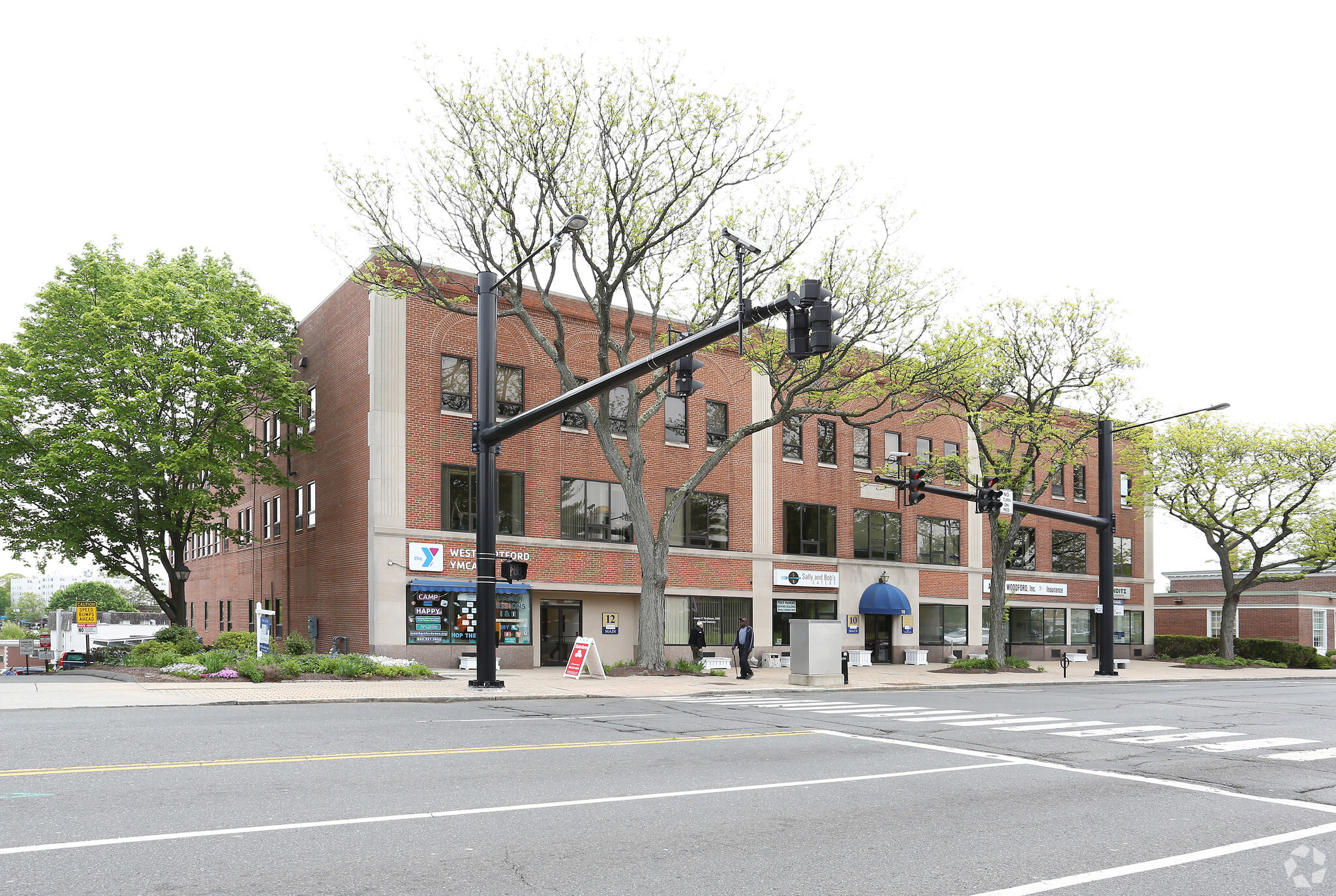 8-12 N Main St, West Hartford, CT for lease Primary Photo- Image 1 of 6