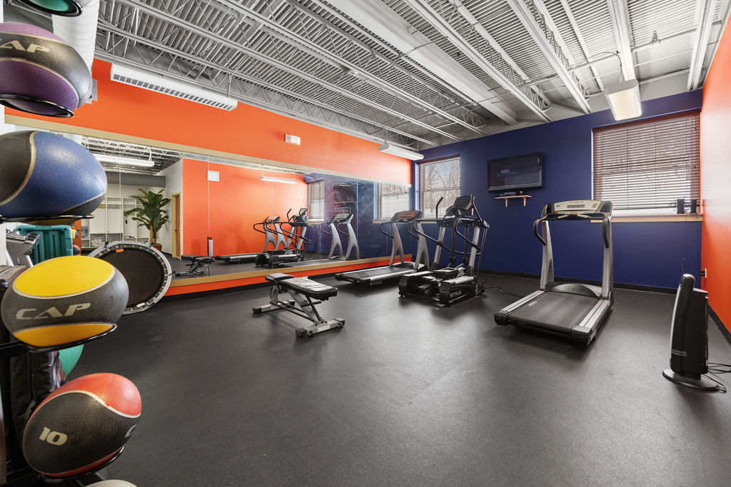 4001 E Genesee St, Syracuse, NY for lease Building Photo- Image 1 of 2