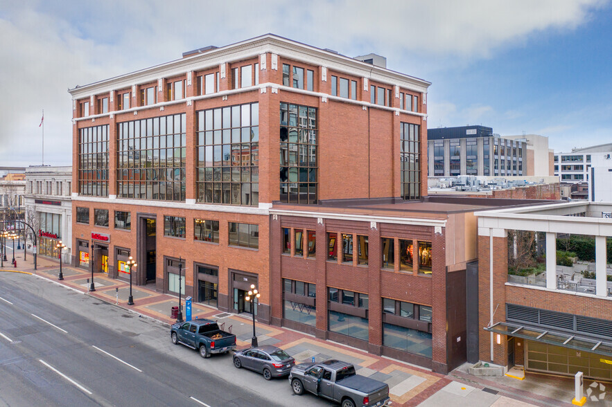 712 Yates St, Victoria, BC for lease - Primary Photo - Image 1 of 1