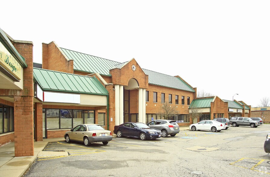 28895 Lorain Rd, North Olmsted, OH 44070 Pheasants Run