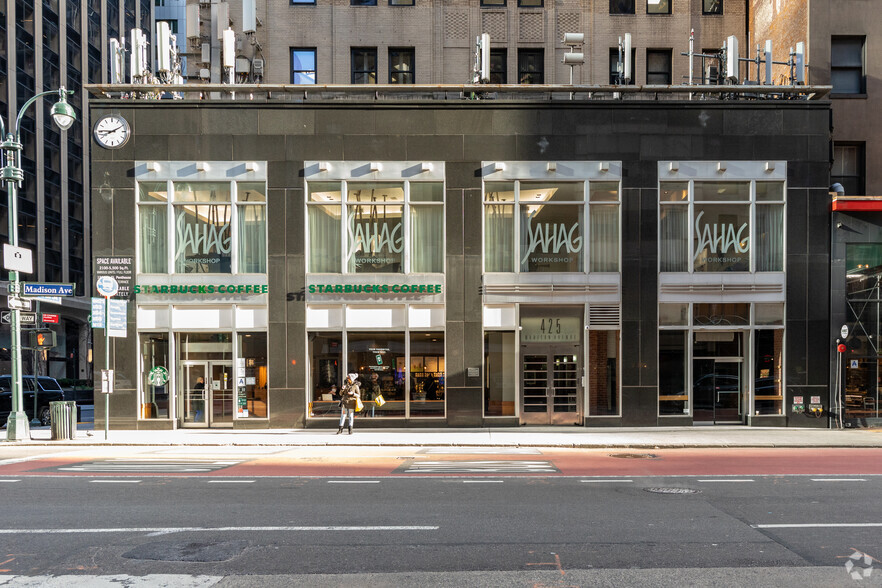 425 Madison Ave, New York, NY for lease - Building Photo - Image 2 of 4