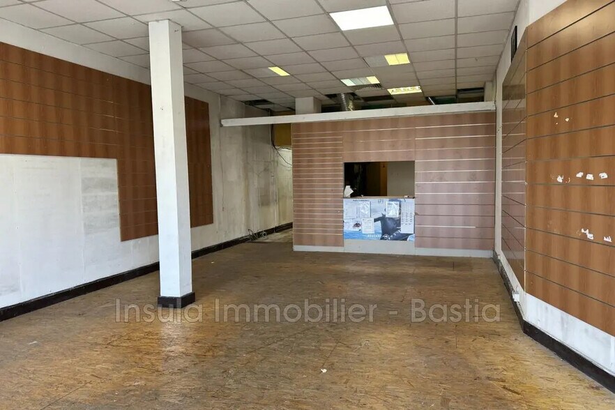 Retail in Ville-di-Pietrabugno for sale - Interior Photo - Image 3 of 4