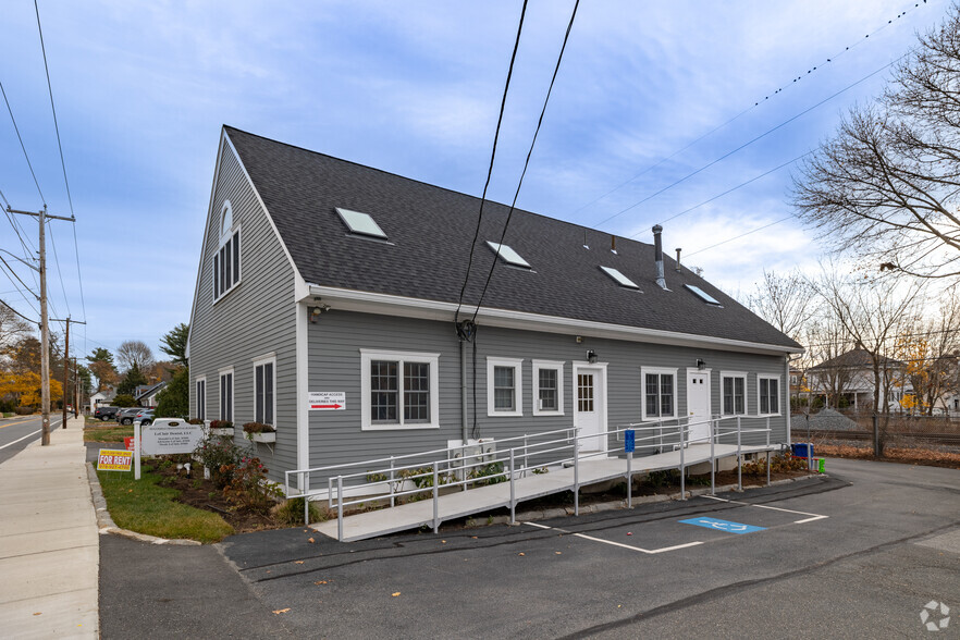 109 Colon St, Beverly, MA for lease - Building Photo - Image 2 of 8