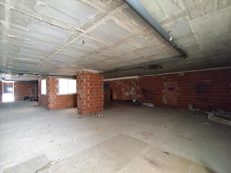 Retail in Villena for sale - Building Photo - Image 2 of 11