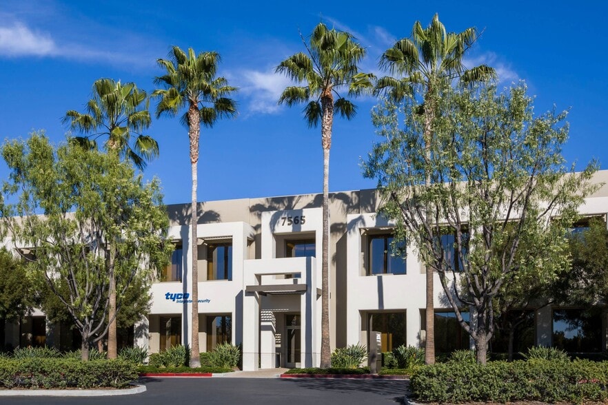 7525 Irvine Center Dr, Irvine, CA for lease - Primary Photo - Image 1 of 24