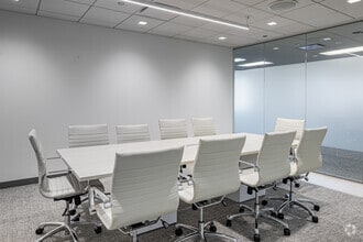 311 S Wacker Dr, Chicago, IL for lease Interior Photo- Image 2 of 4