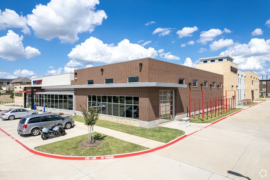 801 Patriot Way, Flower Mound, TX for sale - Primary Photo - Image 1 of 6