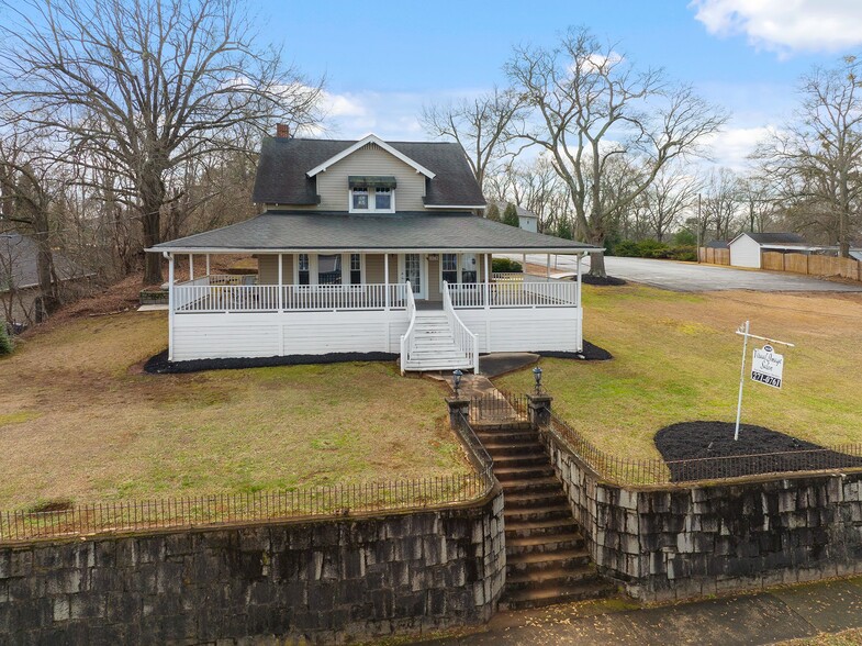 1618 E North St, Greenville, SC for sale - Building Photo - Image 1 of 54