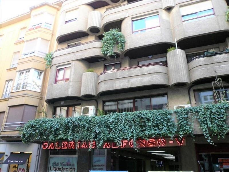 Retail in León, León for sale Building Photo- Image 1 of 10