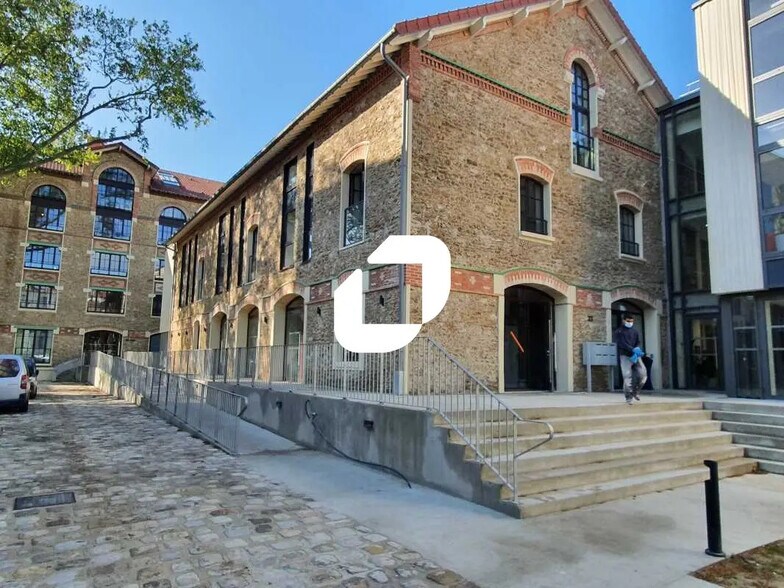 Office in Ivry-sur-Seine for lease - Building Photo - Image 1 of 20