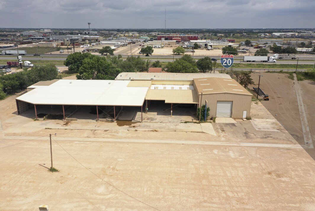 2559 W Interstate 20, Odessa, TX 79766 Craneserved 15,126 SF on 3.10