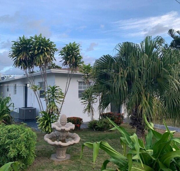 333 SE 23rd Ave, Boynton Beach, FL for sale - Building Photo - Image 2 of 14