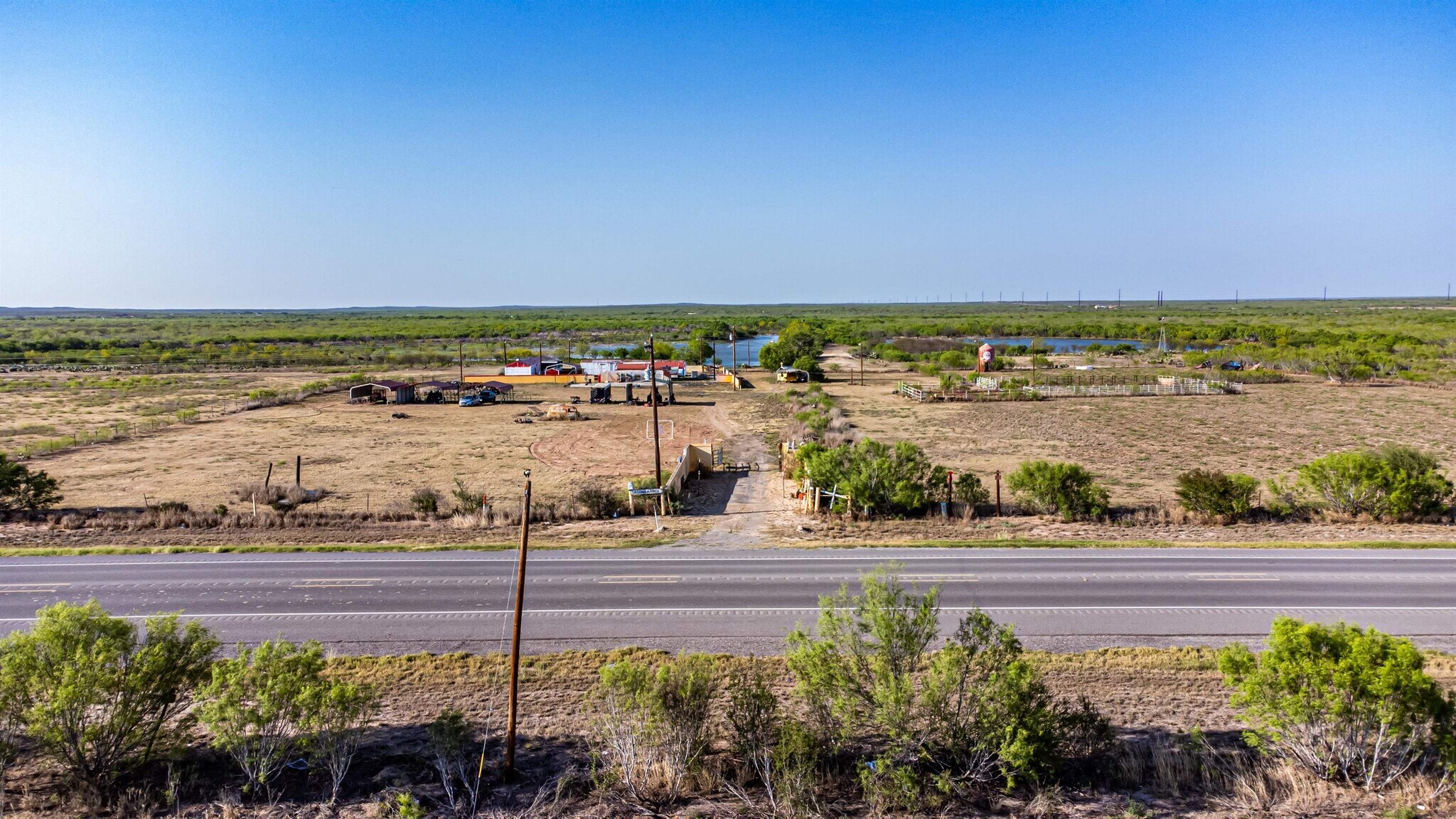 9974 TX State 359, Laredo, TX for sale Primary Photo- Image 1 of 1