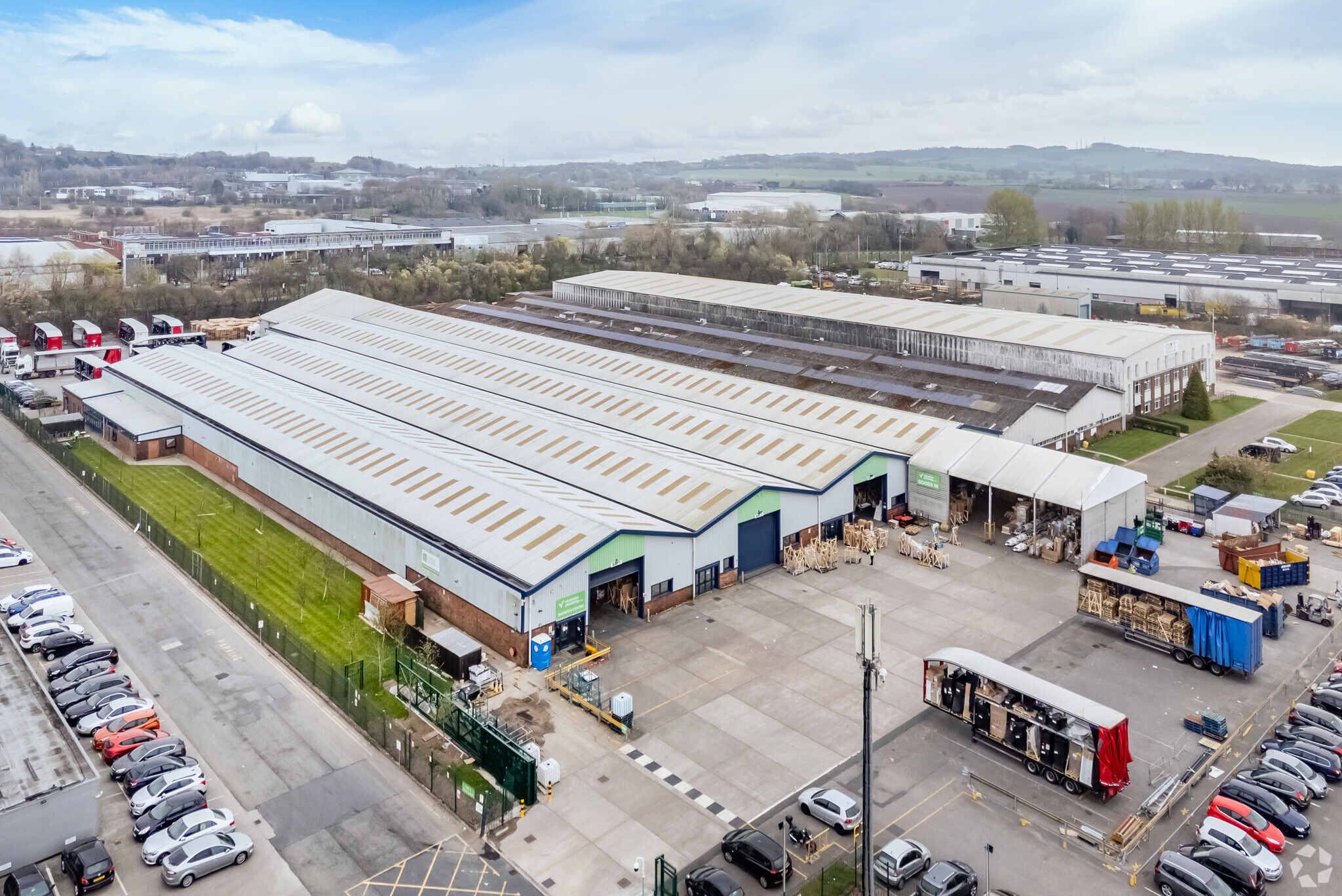 Potter Place Industrial Estate, Skelmersdale for lease Primary Photo- Image 1 of 6