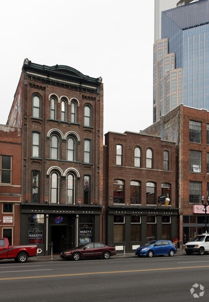 408 Broadway, Nashville, TN for sale - Primary Photo - Image 3 of 4