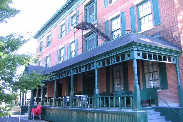 2075 E Shore Dr, Lansing, NY for sale Building Photo- Image 1 of 1