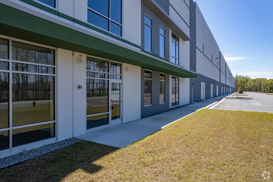 130 Dorchester Village Rd, Midway, GA for sale - Building Photo - Image 2 of 4