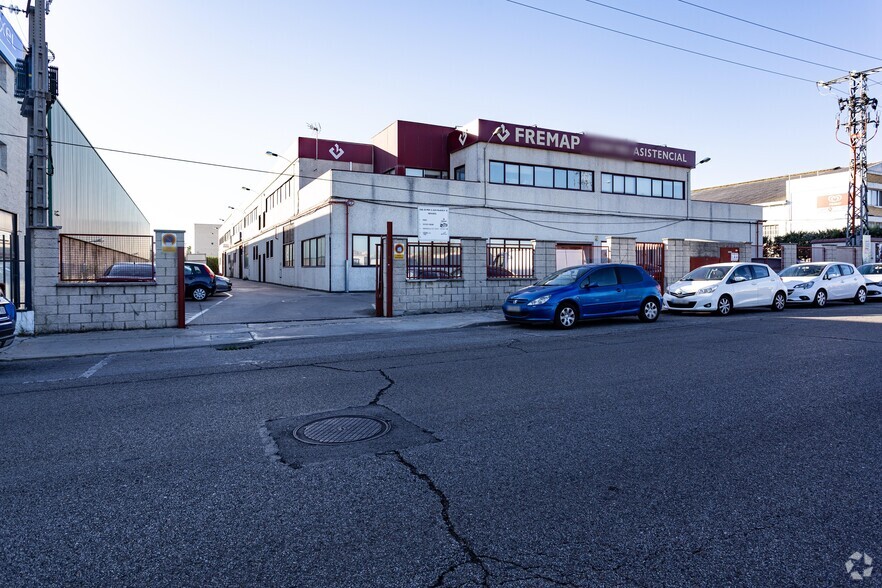 Calle Julio Palacios, 18, Leganés, Madrid for sale - Building Photo - Image 3 of 3