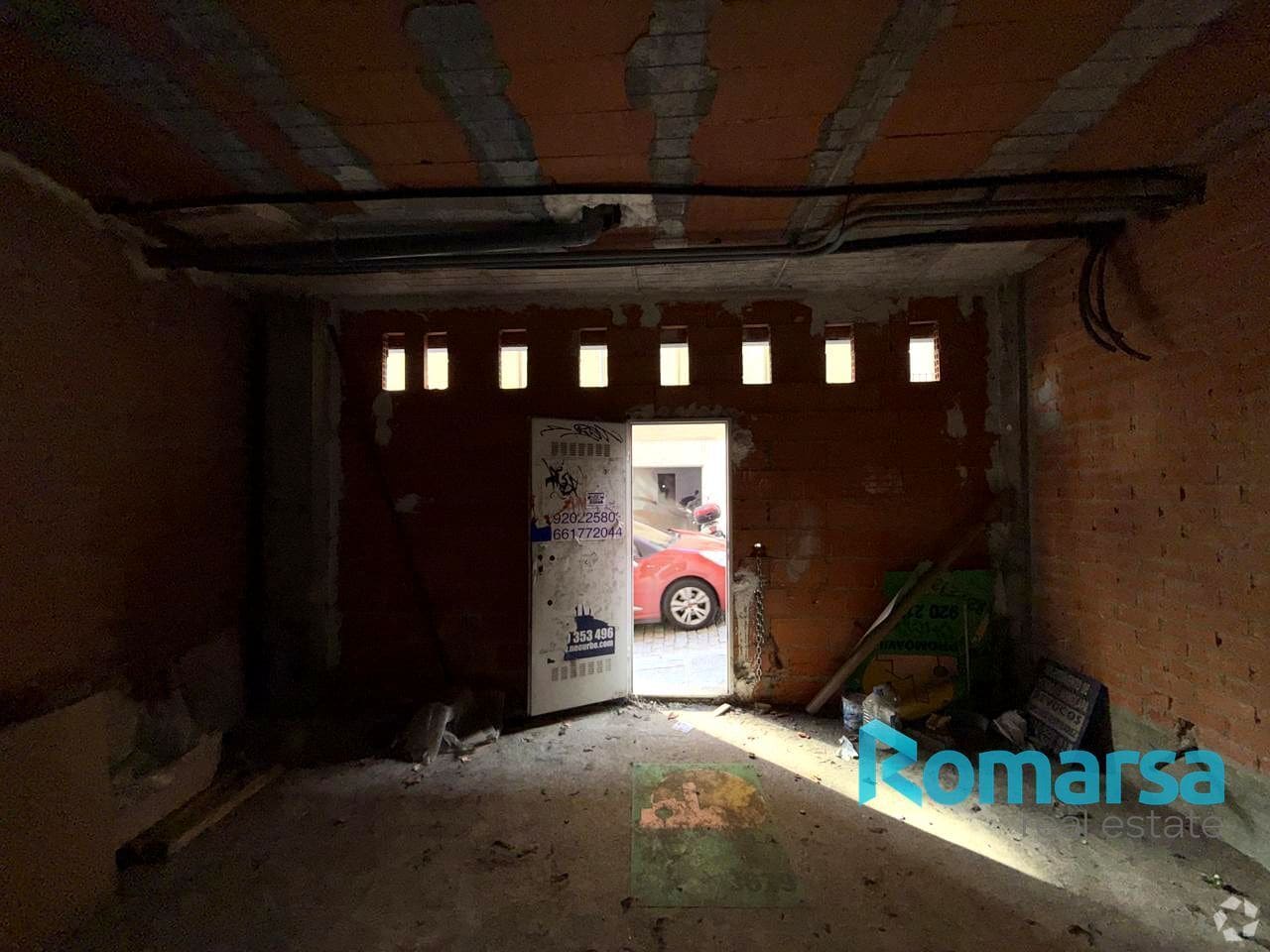 Retail in Ávila, Ávila for lease Interior Photo- Image 1 of 8