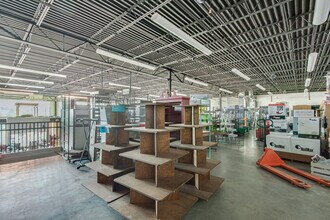 1963 Jesse Jewell Pkwy NE, Gainesville, GA for sale Interior Photo- Image 2 of 9