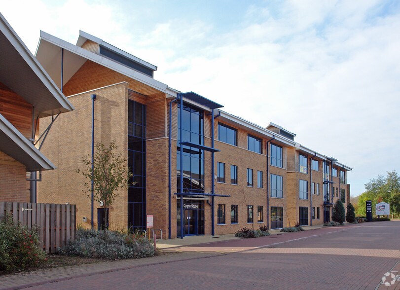 Opal Dr, Milton Keynes for lease - Building Photo - Image 3 of 10