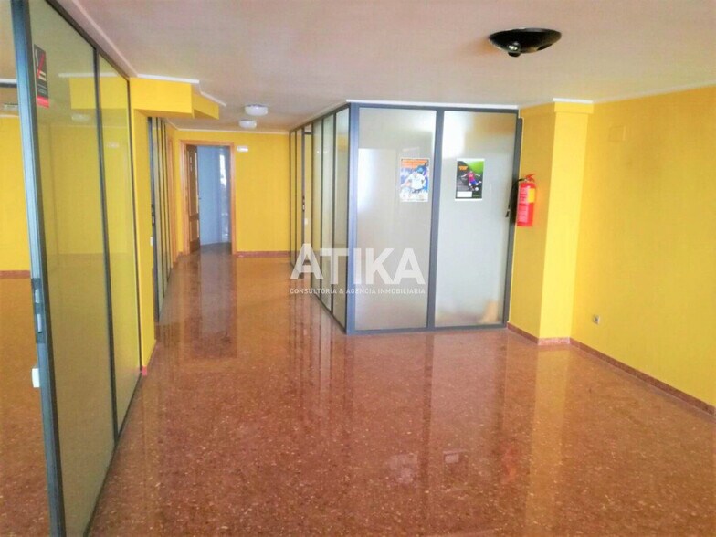 Office in Ontinyent for lease - Building Photo - Image 2 of 13