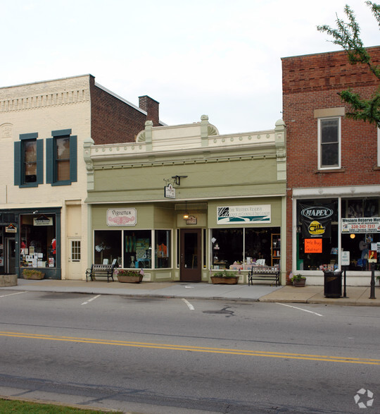 140 N Main St, Hudson, OH 44236 | LoopNet