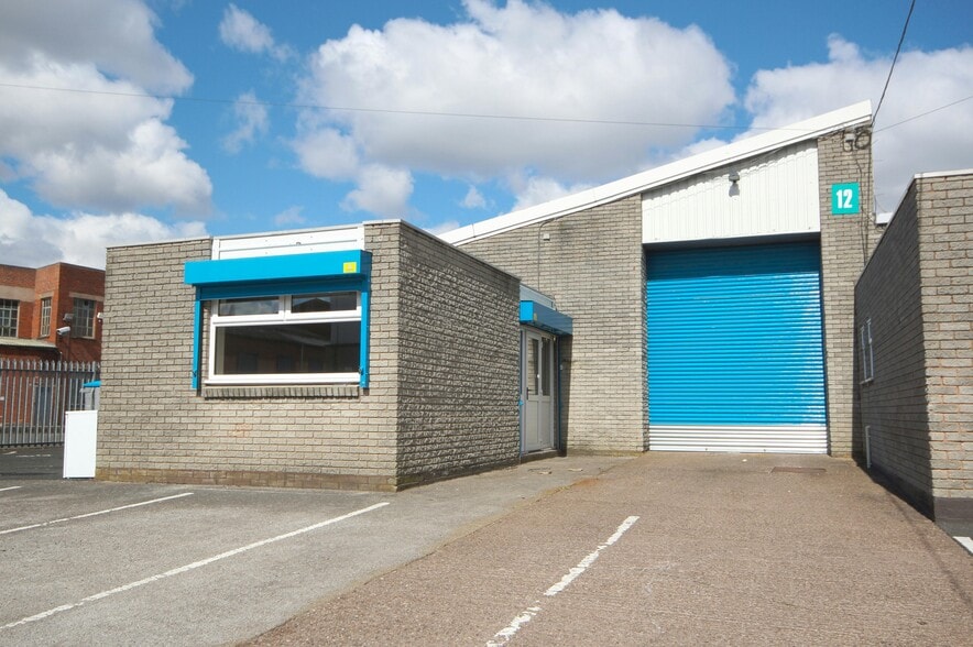 Mucklow Hl, Halesowen for lease - Building Photo - Image 1 of 23