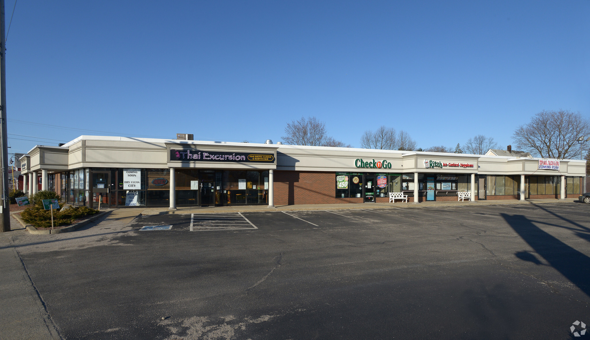 1565 Post Rd, Warwick, RI for lease Building Photo- Image 1 of 12