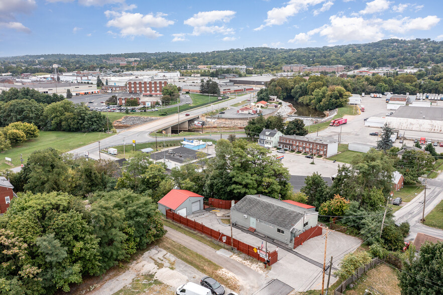 321 Dewey St, York, PA for sale - Building Photo - Image 2 of 54