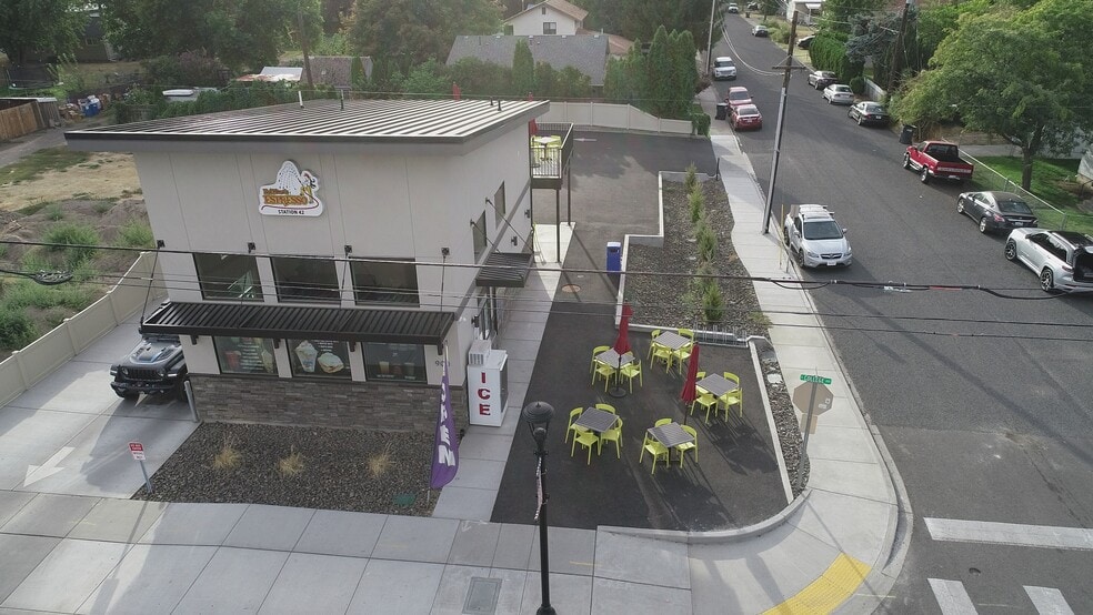 900 S College Ave, College Place, WA for sale - Aerial - Image 2 of 33