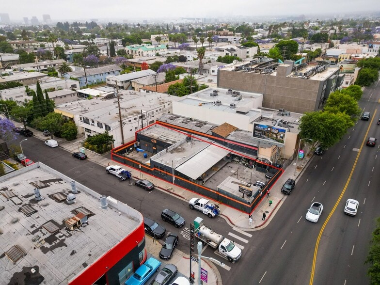 7504 Santa Monica Blvd, West Hollywood, CA for sale - Building Photo - Image 2 of 29