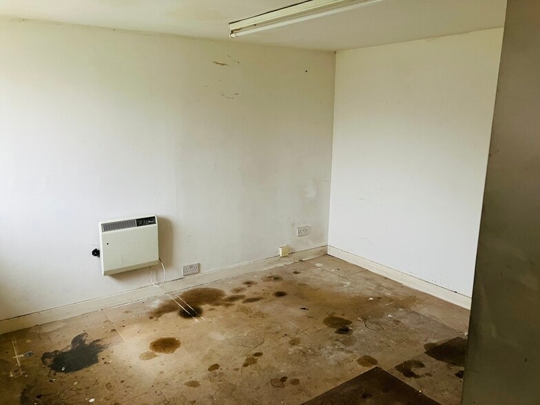 48 Baxter St, Aberdeen for lease - Building Photo - Image 3 of 20