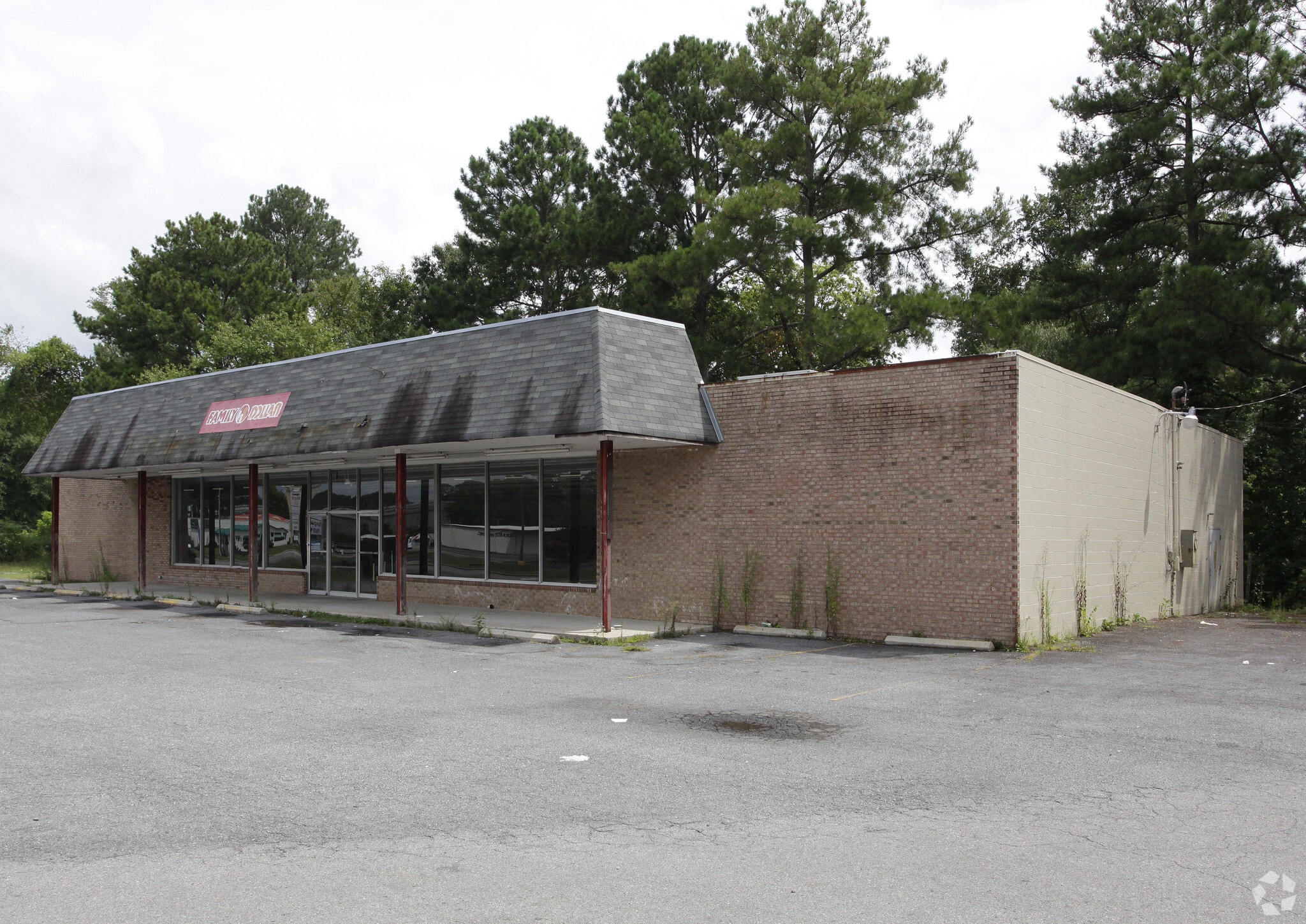 2121 Shorter Ave NW, Rome, GA for sale Primary Photo- Image 1 of 1