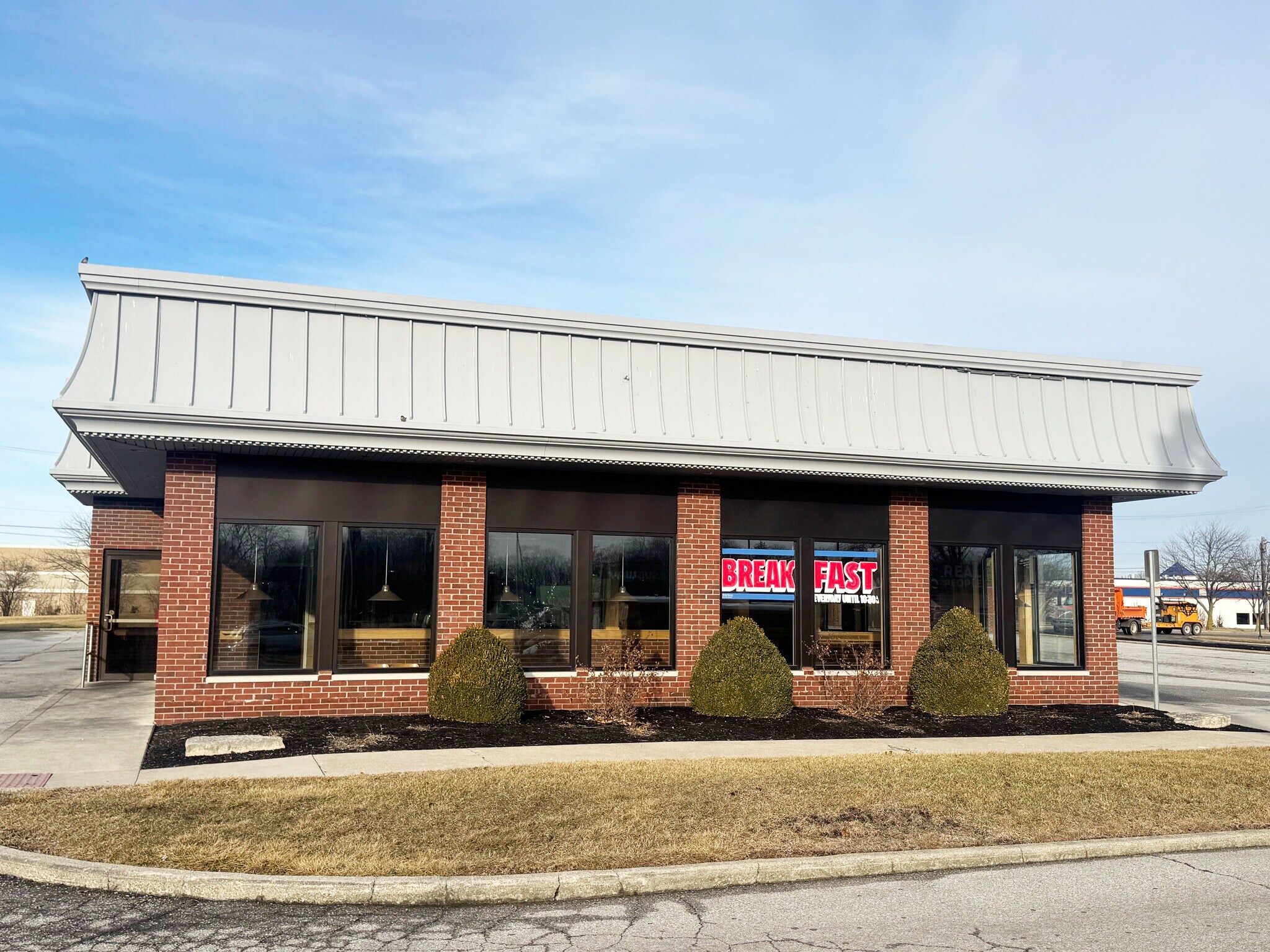5701 Coldwater Rd, Fort Wayne, IN for sale Building Photo- Image 1 of 1