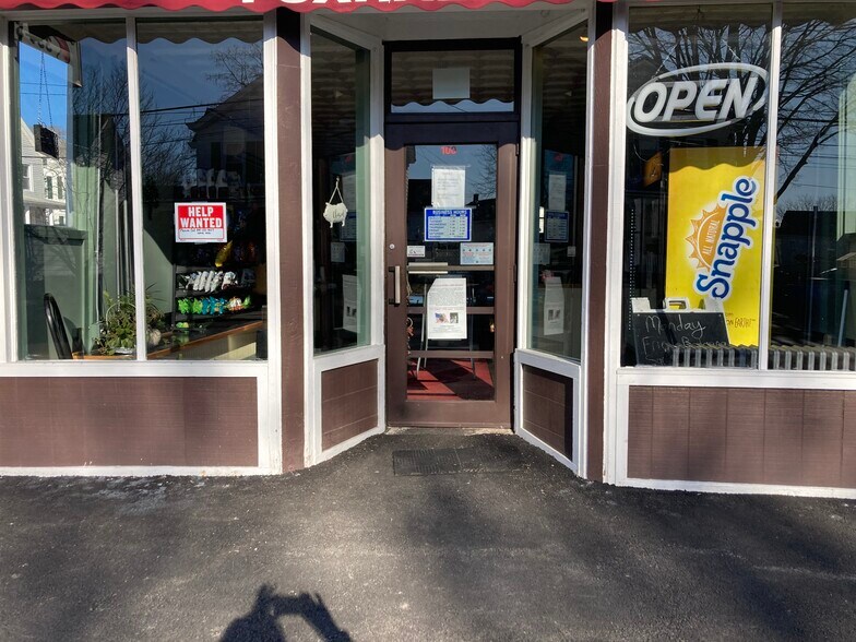 100 Foxhall Ave, Kingston, NY for sale - Building Photo - Image 1 of 1