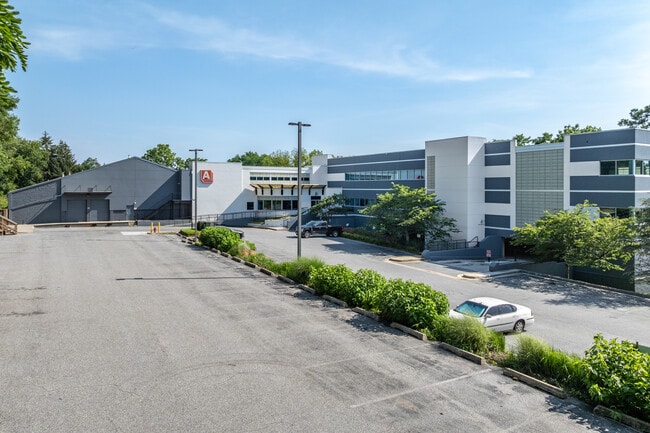 More details for 10755 York Rd, Cockeysville, MD - Office for Sale