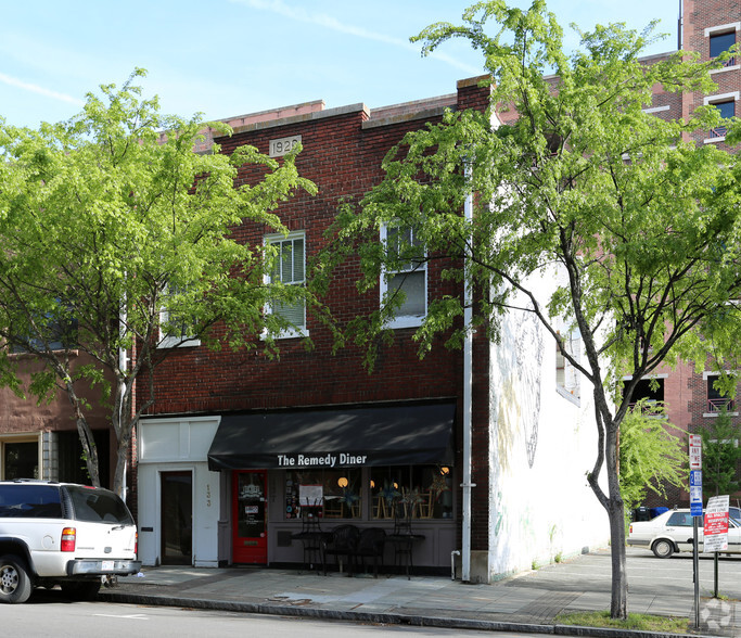 133-137 E Hargett St, Raleigh, NC for lease - Building Photo - Image 2 of 7