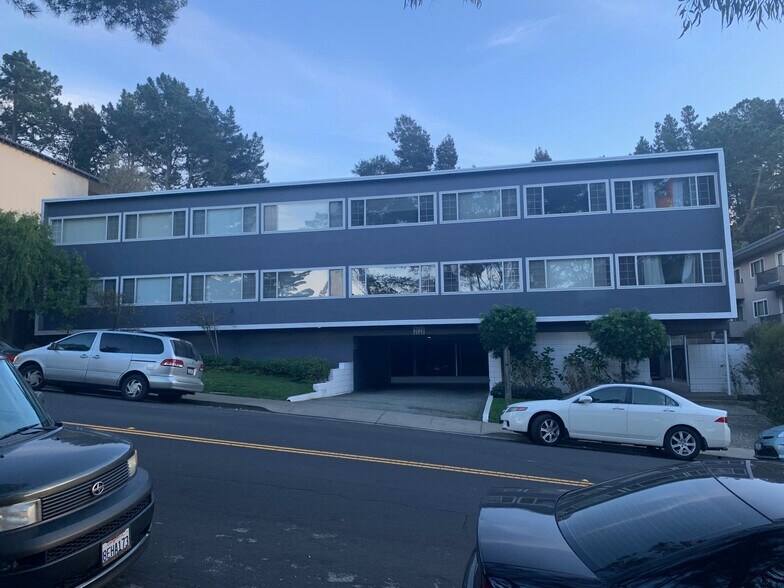 2121 Whitman Way, San Bruno, CA for sale - Building Photo - Image 1 of 1