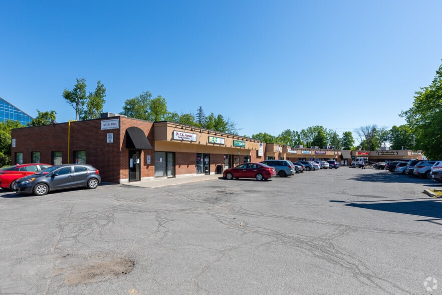 2041-2067 Meadowbrook Rd, Ottawa, ON for sale - Building Photo - Image 1 of 1