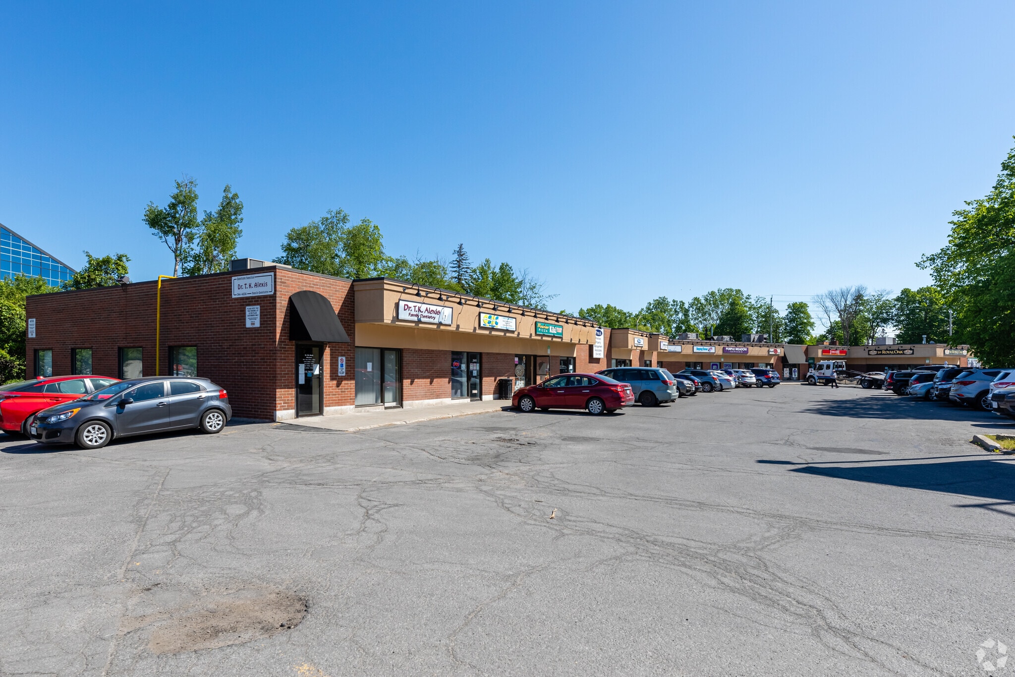 2041-2067 Meadowbrook Rd, Ottawa, ON for sale Building Photo- Image 1 of 1