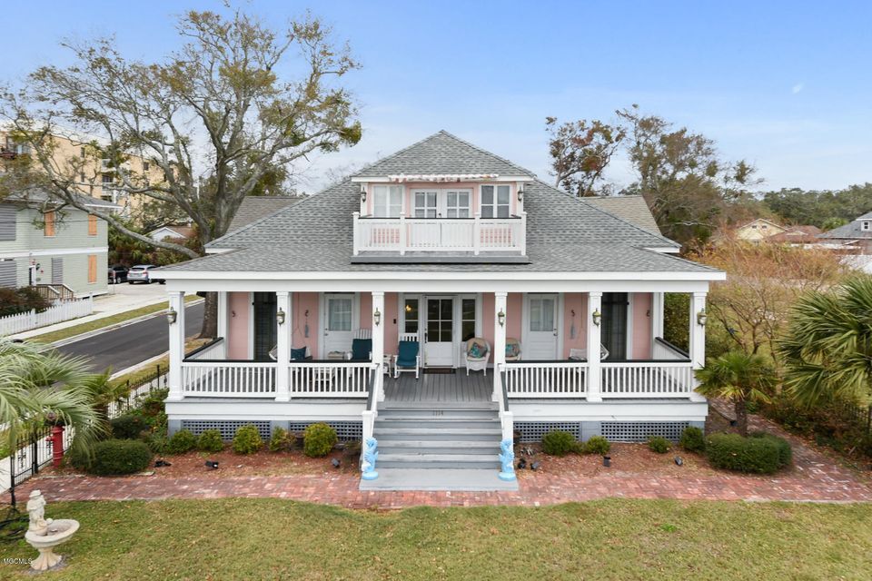 1114 Beach Blvd, Biloxi, MS for sale Primary Photo- Image 1 of 1