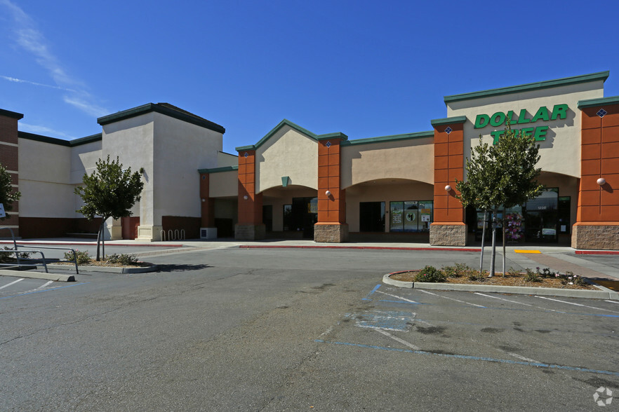 1231-1235 N Davis Rd, Salinas, CA for sale - Primary Photo - Image 1 of 1