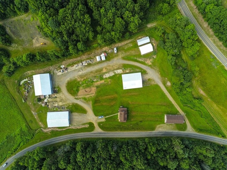 40 Hebron Rd, Coudersport, PA for sale - Building Photo - Image 2 of 13