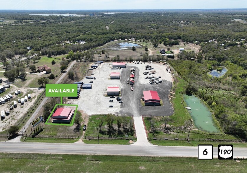 9303 State Highway 6 N, Bryan, TX for lease - Building Photo - Image 3 of 3