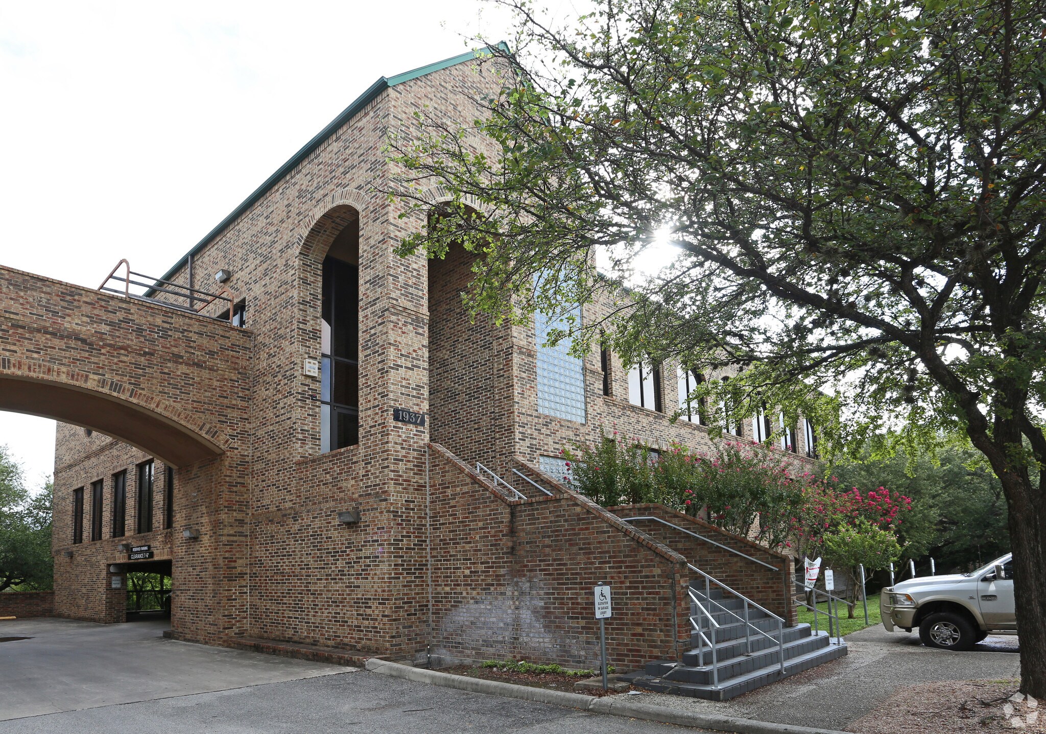 1937 NE Loop 410, San Antonio, TX for sale Building Photo- Image 1 of 1